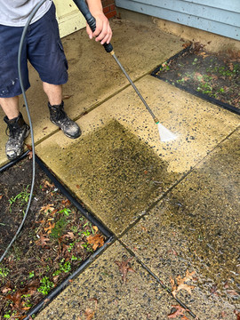 Pressure washing Northern KS.